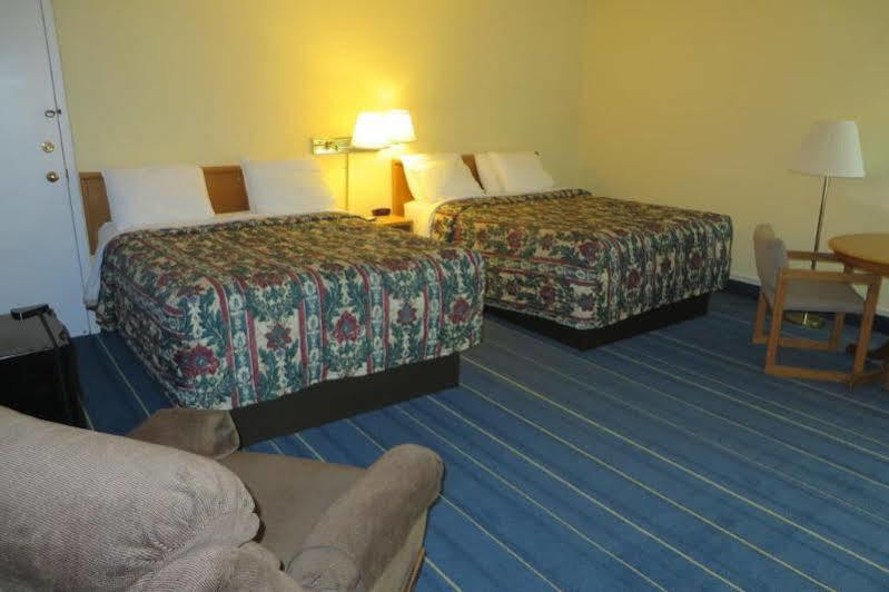 Days Inn By Wyndham Alexandria Mn מראה חיצוני תמונה